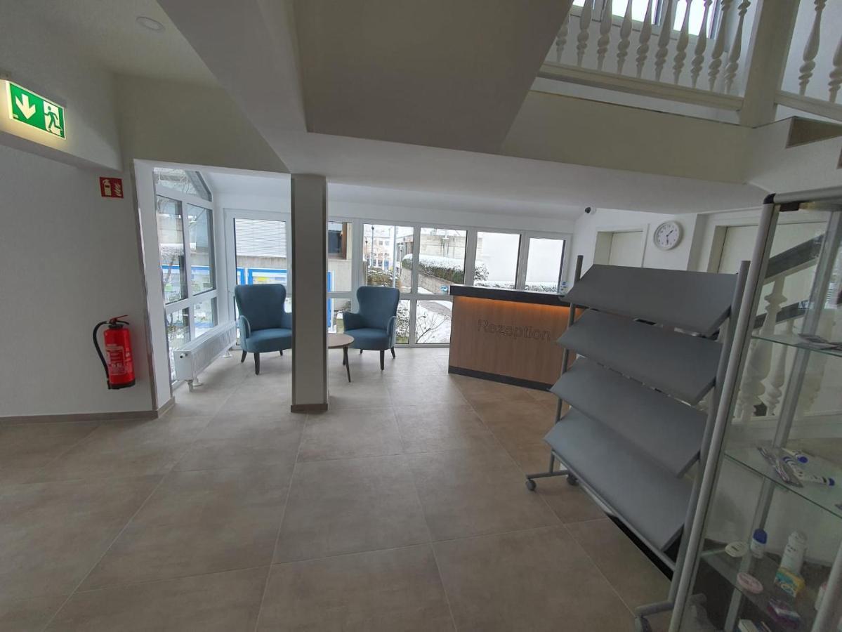 Hotel Zur Traube Moglingen Luaran gambar