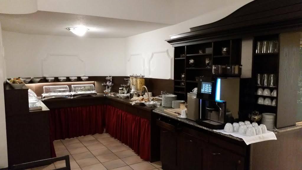 Hotel Zur Traube Moglingen Luaran gambar