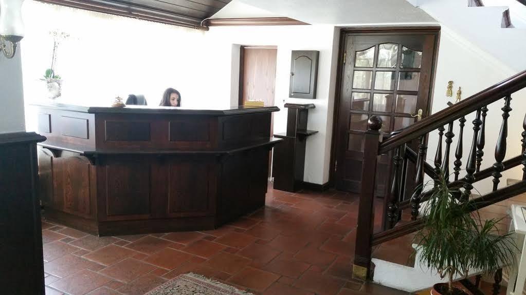 Hotel Zur Traube Moglingen Luaran gambar